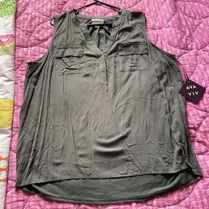 Ava & Viv 1X NWT olive green tank top